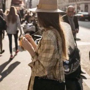 Meet your Posher, Berrios benson